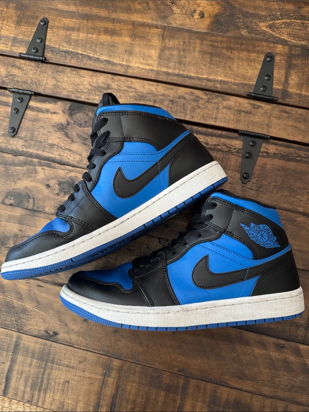 Nike Air Jordan 1 Mid Royal Blue - Men’s size 9